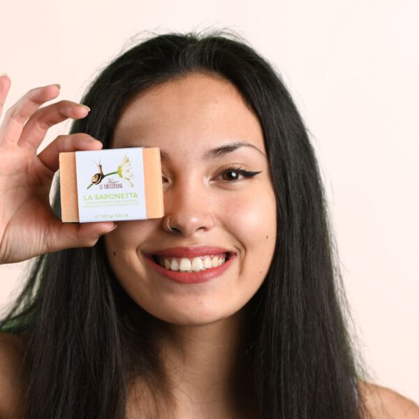 Kit Snail Care Anticellulite: Crema Anticellulite + Bava Pura + Saponetta Detergente - Immagine 2